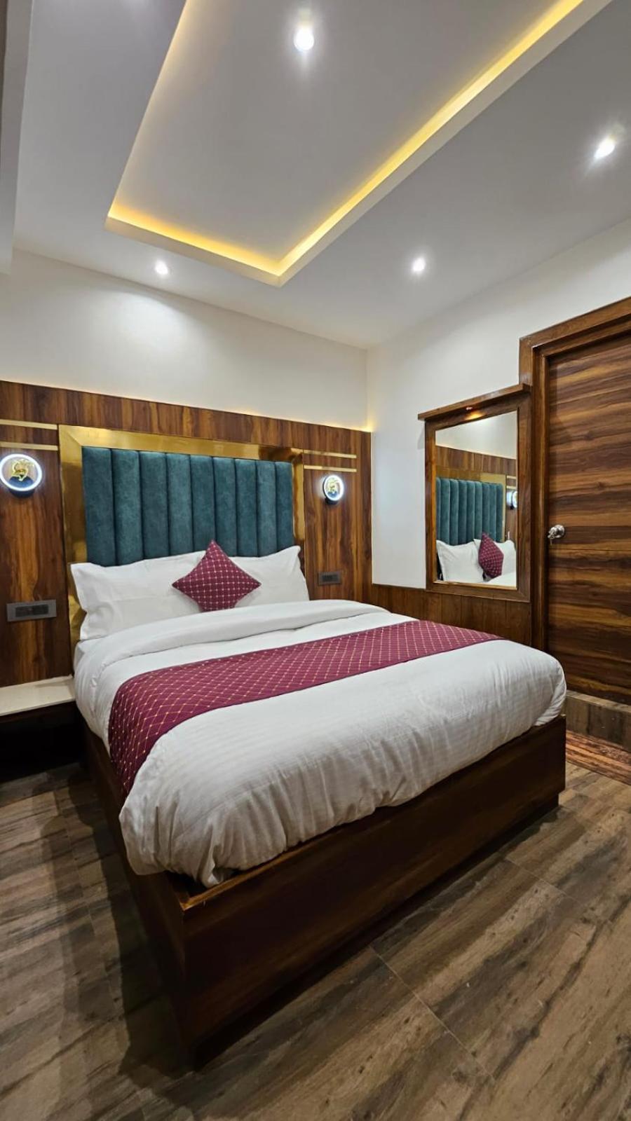 Mountain Zest- Simla Royale Near Mall Road Free Pickup From Railway Station Simla Εξωτερικό φωτογραφία