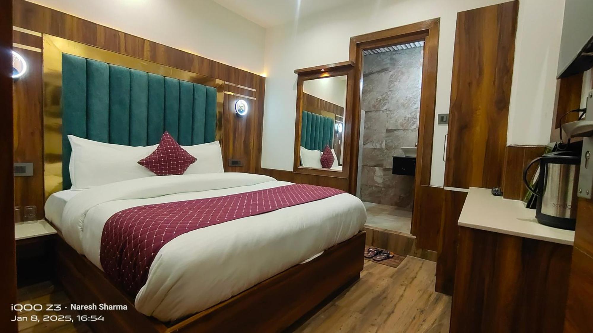 Mountain Zest- Simla Royale Near Mall Road Free Pickup From Railway Station Simla Εξωτερικό φωτογραφία
