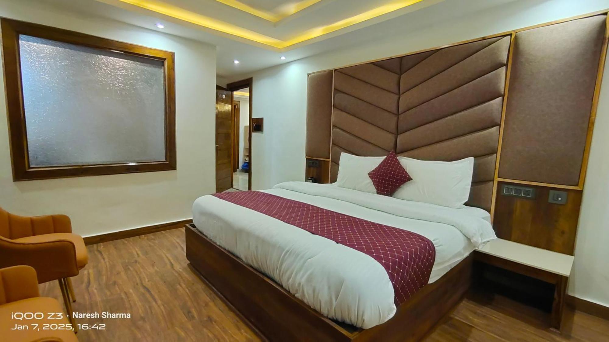Mountain Zest- Simla Royale Near Mall Road Free Pickup From Railway Station Simla Εξωτερικό φωτογραφία